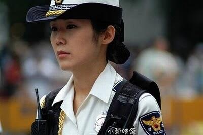 Koleksi Foto Foto Polwan Cantik Dari Berbagai Negara