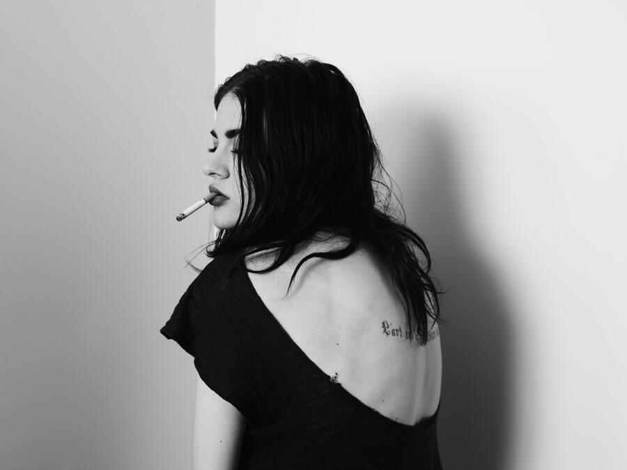 Share Foto CAKEP anak Kurt Cobain "Frances Bean Cobain"
