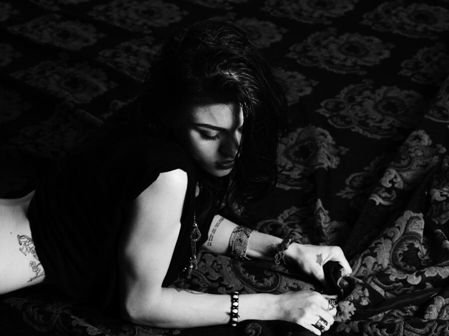 Share Foto CAKEP anak Kurt Cobain "Frances Bean Cobain"
