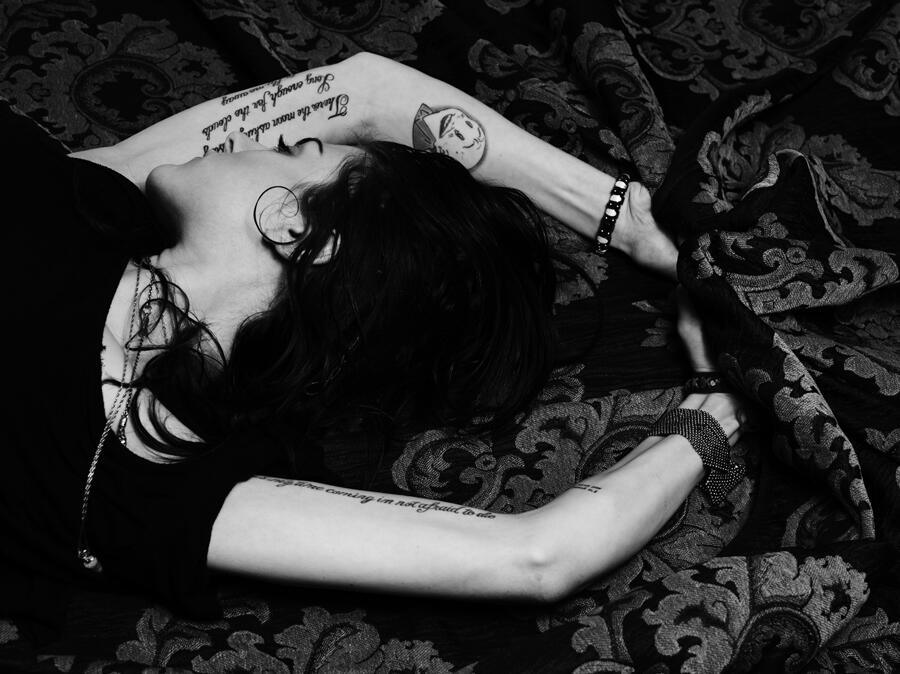 Share Foto CAKEP anak Kurt Cobain "Frances Bean Cobain"