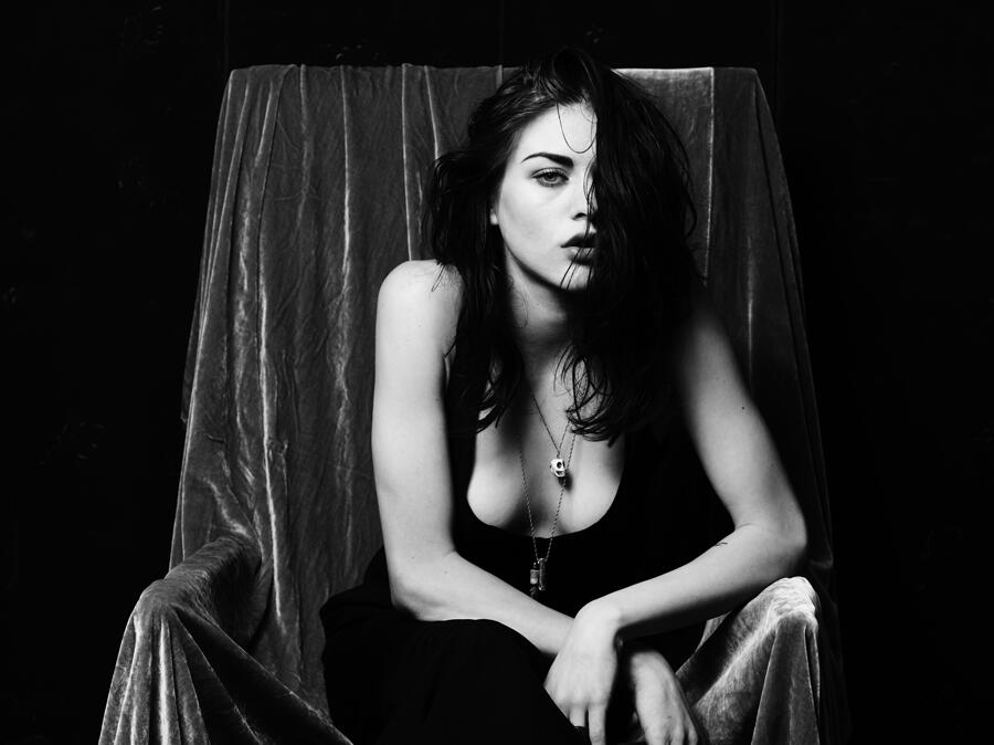Share Foto CAKEP anak Kurt Cobain "Frances Bean Cobain"