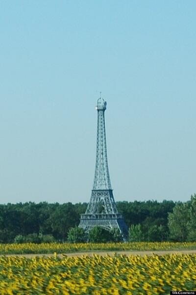 9 Replika Menara Eiifel yang Pasti agan-agan belum tahu, cekicrot gan! (+PIC)