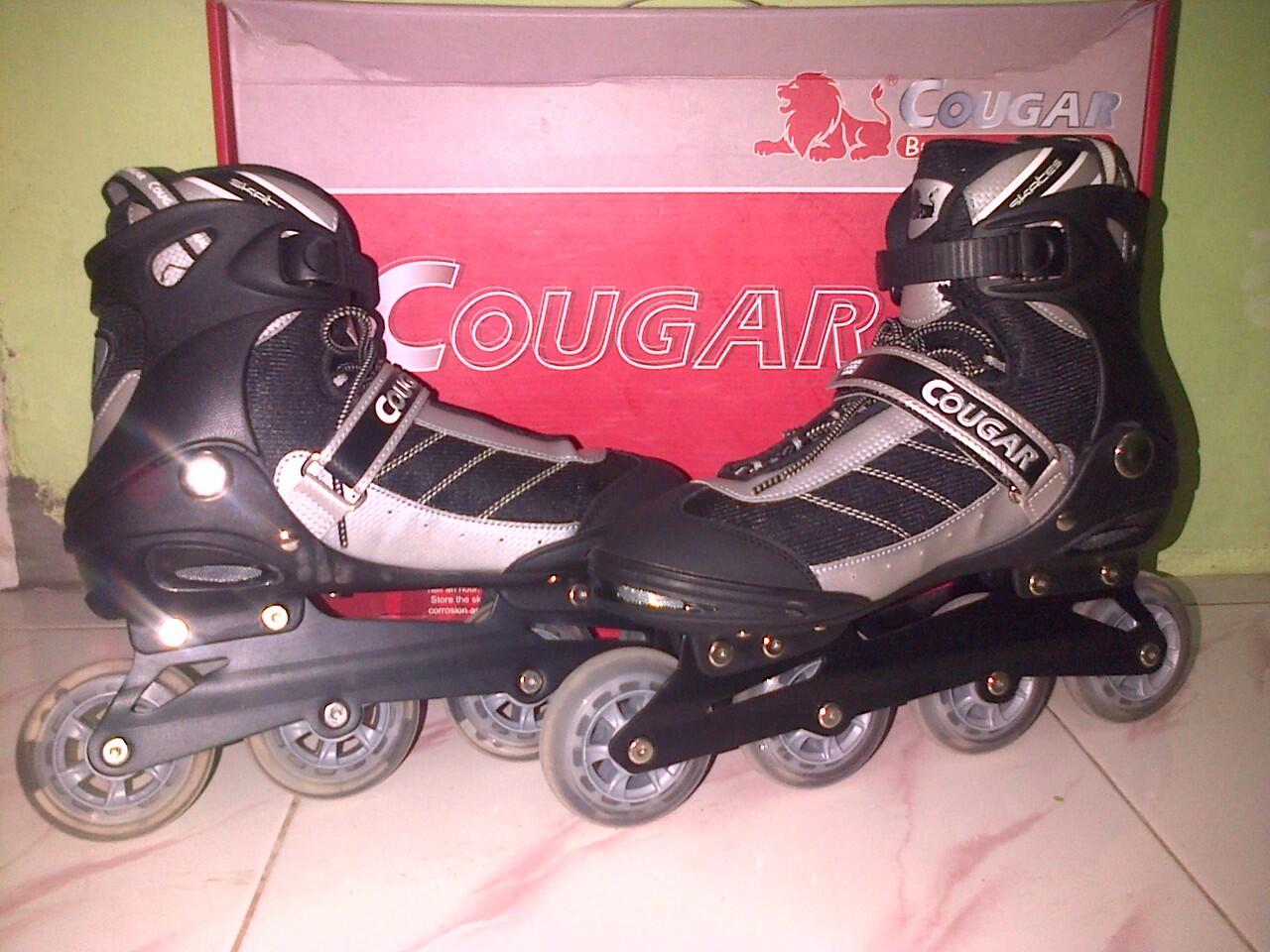 Terjual Inline Skate Sepatu  Roda  Rollerblade Merk Cougar 