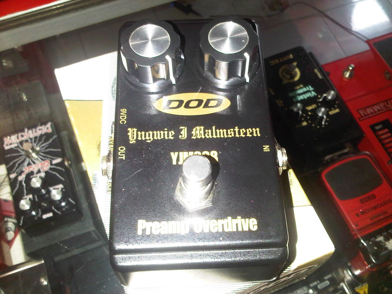 EFFECT DOD Preamp Overdrive YJM 308 kondisi 98%