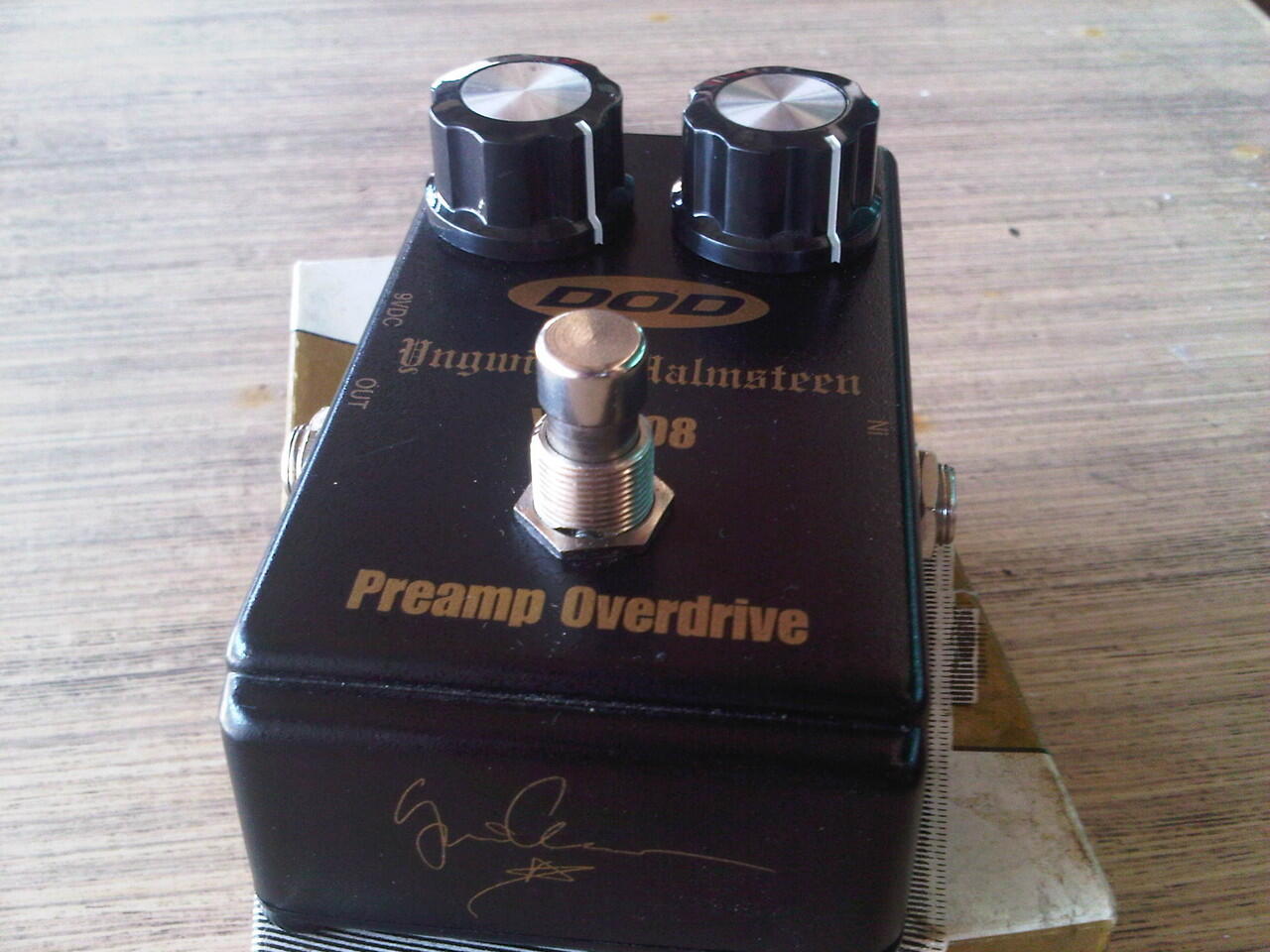 EFFECT DOD Preamp Overdrive YJM 308 kondisi 98%