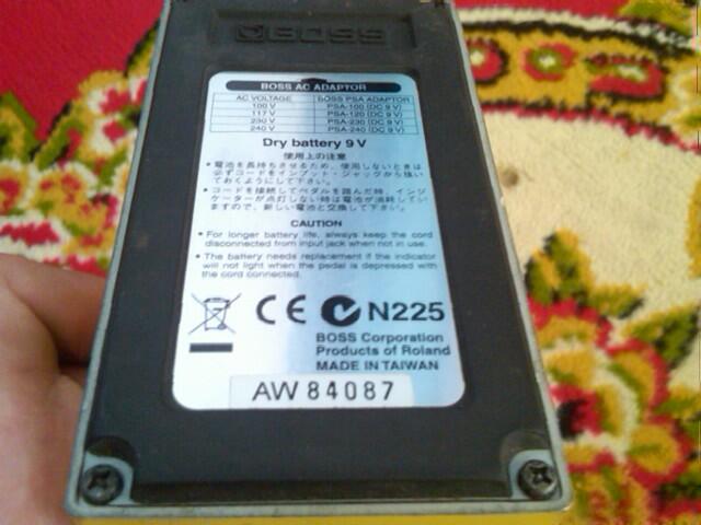 SEPAKET..GITAR ROCKSON UPDOWN,FX ZOOM G7.1uT,BOSS SD-1,AMPLY BEHRINGER 8inc