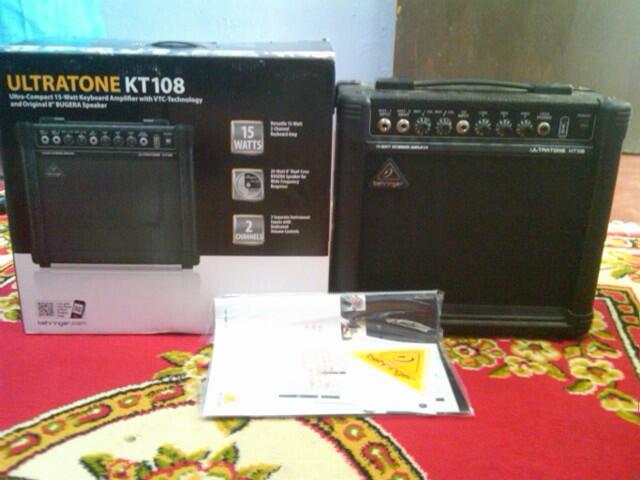 SEPAKET..GITAR ROCKSON UPDOWN,FX ZOOM G7.1uT,BOSS SD-1,AMPLY BEHRINGER 8inc