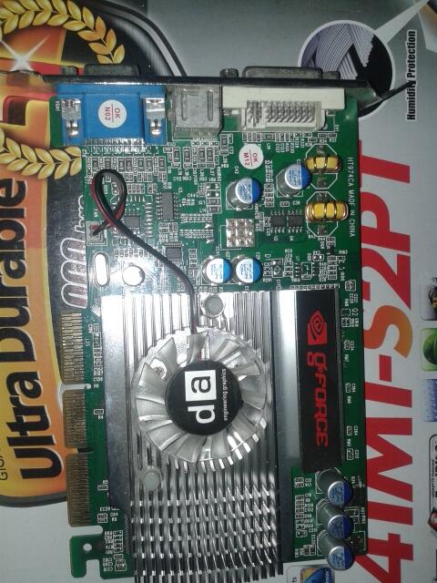 VGA AGP FX5500