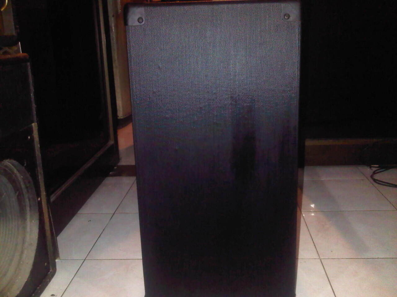 AMPLY PEAVEY KB 100 MADE IN USA KONDISI 97%