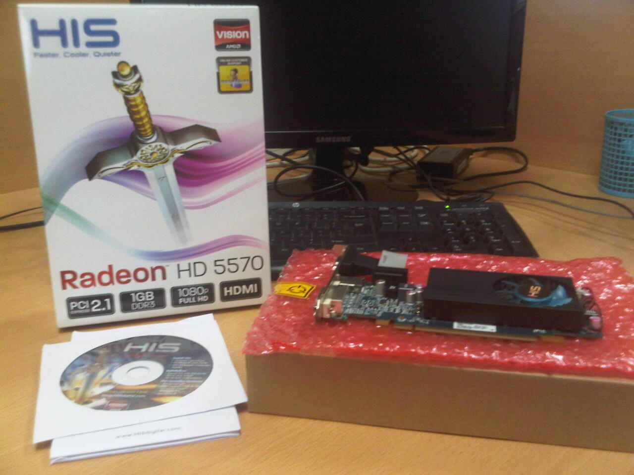 HIS HD5570 1 GB 128-BIT DDR3 PEMAKAIAN 1 BULAN
