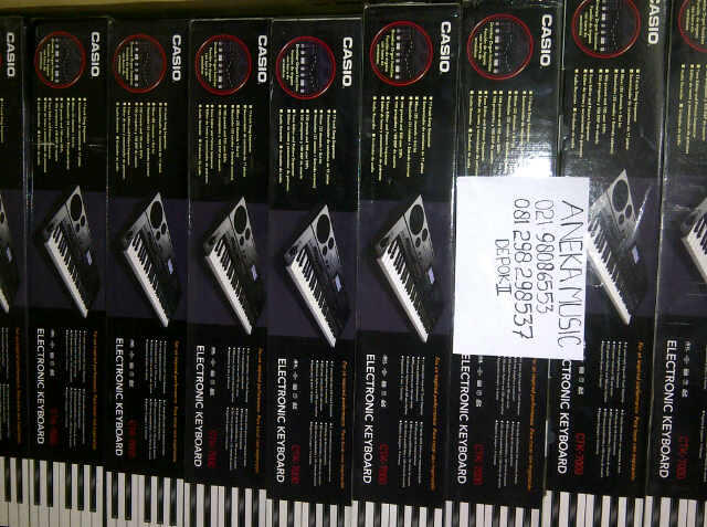Keyboard Casio CTK 7000 (TUJUH RIBU)