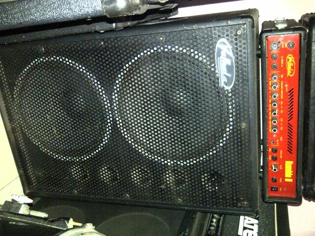 AMPLI BAS HEADCABINET VALHALA RUMBLE & CABINET HUGHES & KETTNER 4X10"