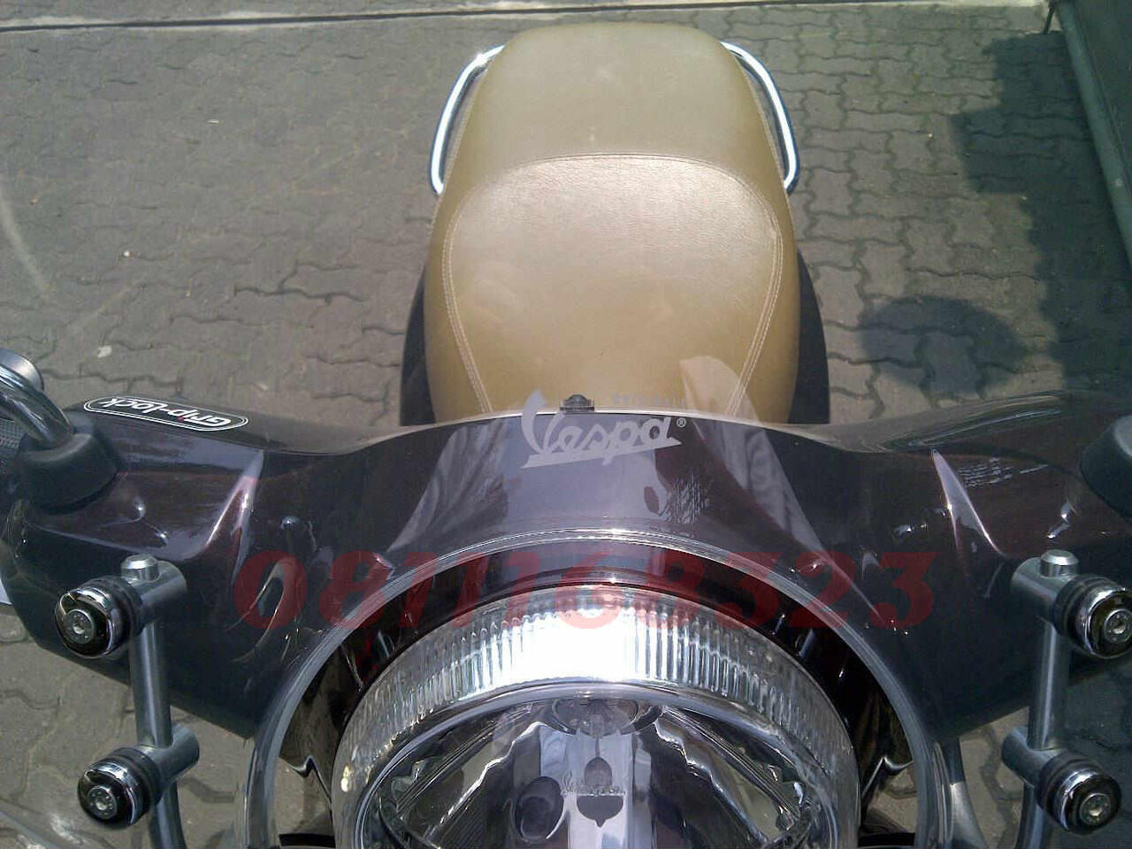 Terjual dijual Vespa  LX 125 2021 warna  coklat  metalik 