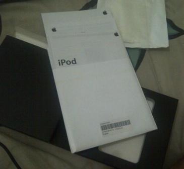 WTS: Box iPod Video 30 GB Original Murah Aja (iPod-nya dicolong)