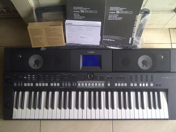 Keyboard YAMAHA S 650, KONDISI MULUSS 98 % Garansi full 1 Thn