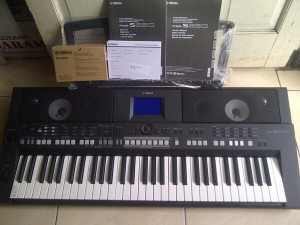 Keyboard YAMAHA S 650, KONDISI MULUSS 98 % Garansi full 1 Thn