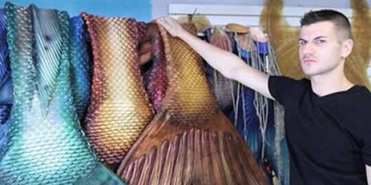  7 Pria ini koleksi benda tak lazim
