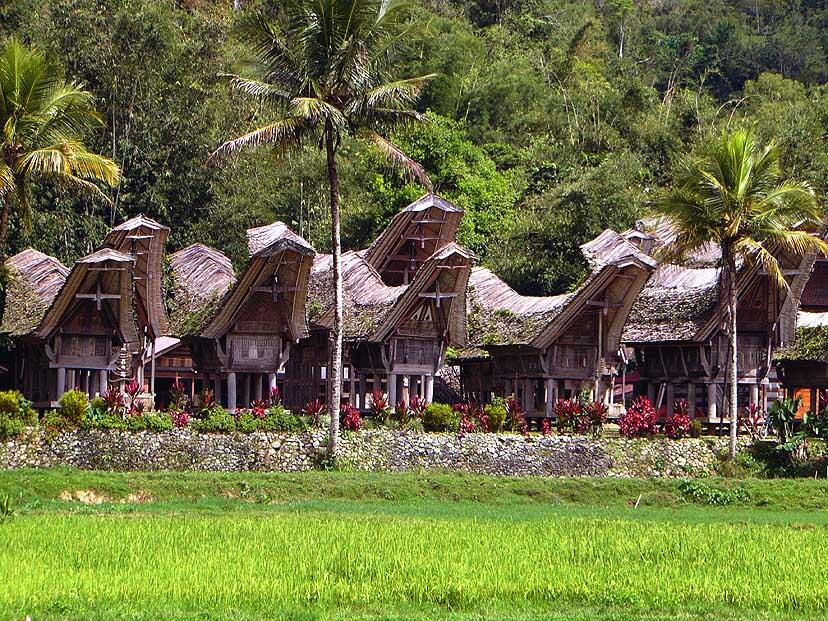 Objek Wisata Tana Toraja @sulawesiselatan (Fullpict).