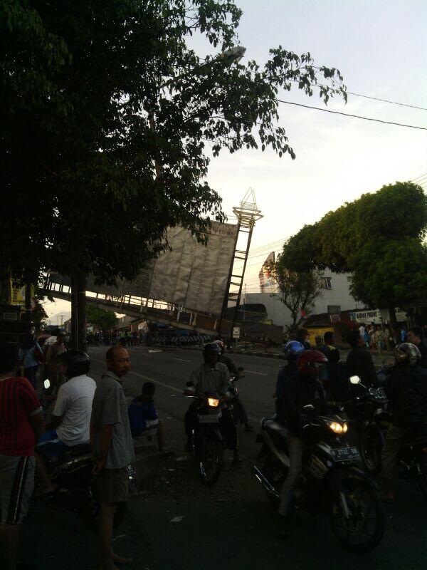 Kecelakaan Karambol di Pasar Babadan - Semarang