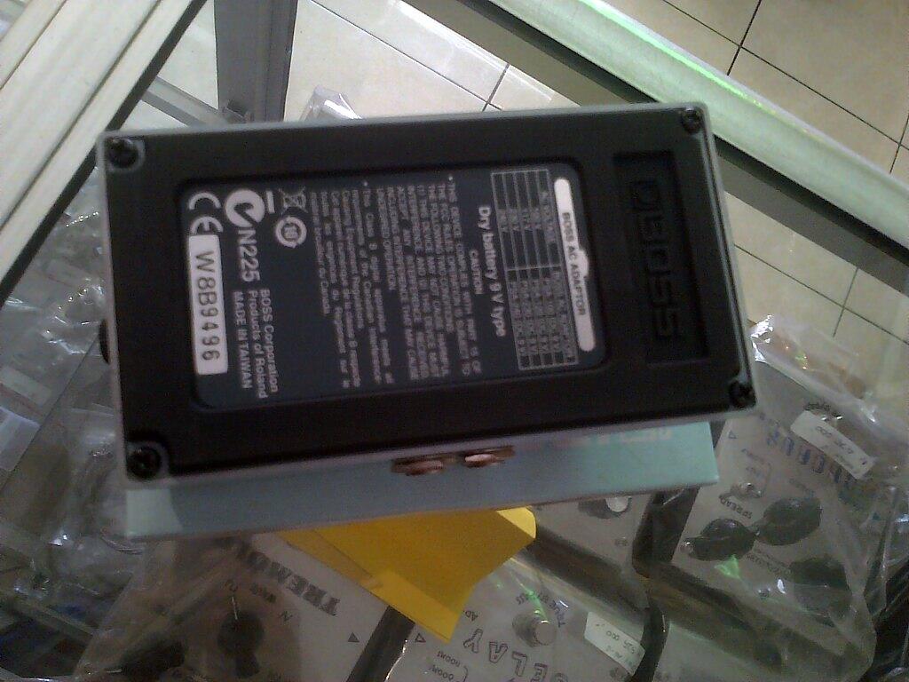 Efek Gitar Boss Chorus Ensemble CE-5