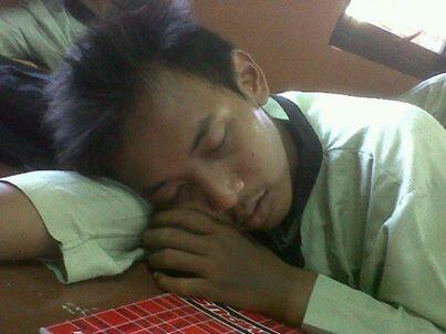 Ekspresi tidur temen ane gan #ngakak (pic++)