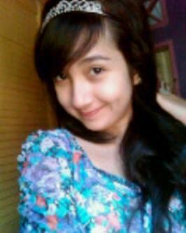 Ada Bidadari fesbukan dan suka ngejempoll gan