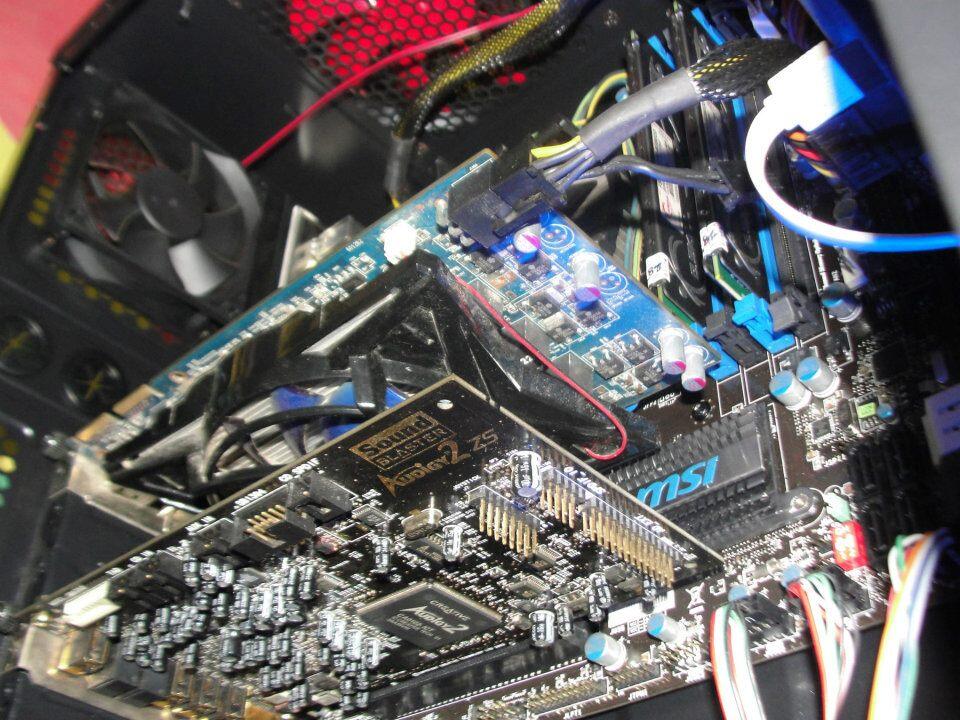 HIS Radeon 5750 1GB GDDR5 iCooler IV (Sangat Mulus)