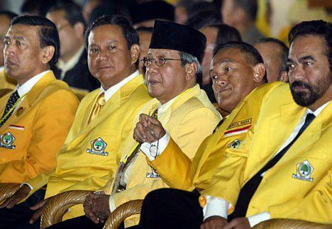 Rezim Orde Baru Jilid II bisa ada lagi di Indonesia....