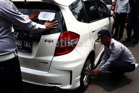 3 Ancaman Ahok pada Parkir Liar yang Lebih 'Sadis' dari Cabut Pentil