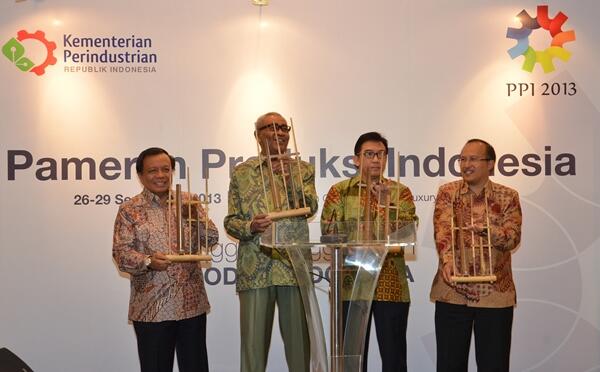 Bangga Menggunakan Produk Indonesia