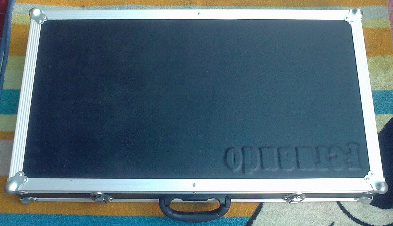 Hardcase Effect Stompbox Aluminium 75 cm x 45 cm