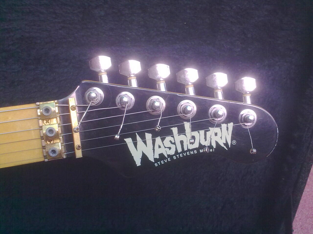 Guitar Washburn STEVE STEVENS Model