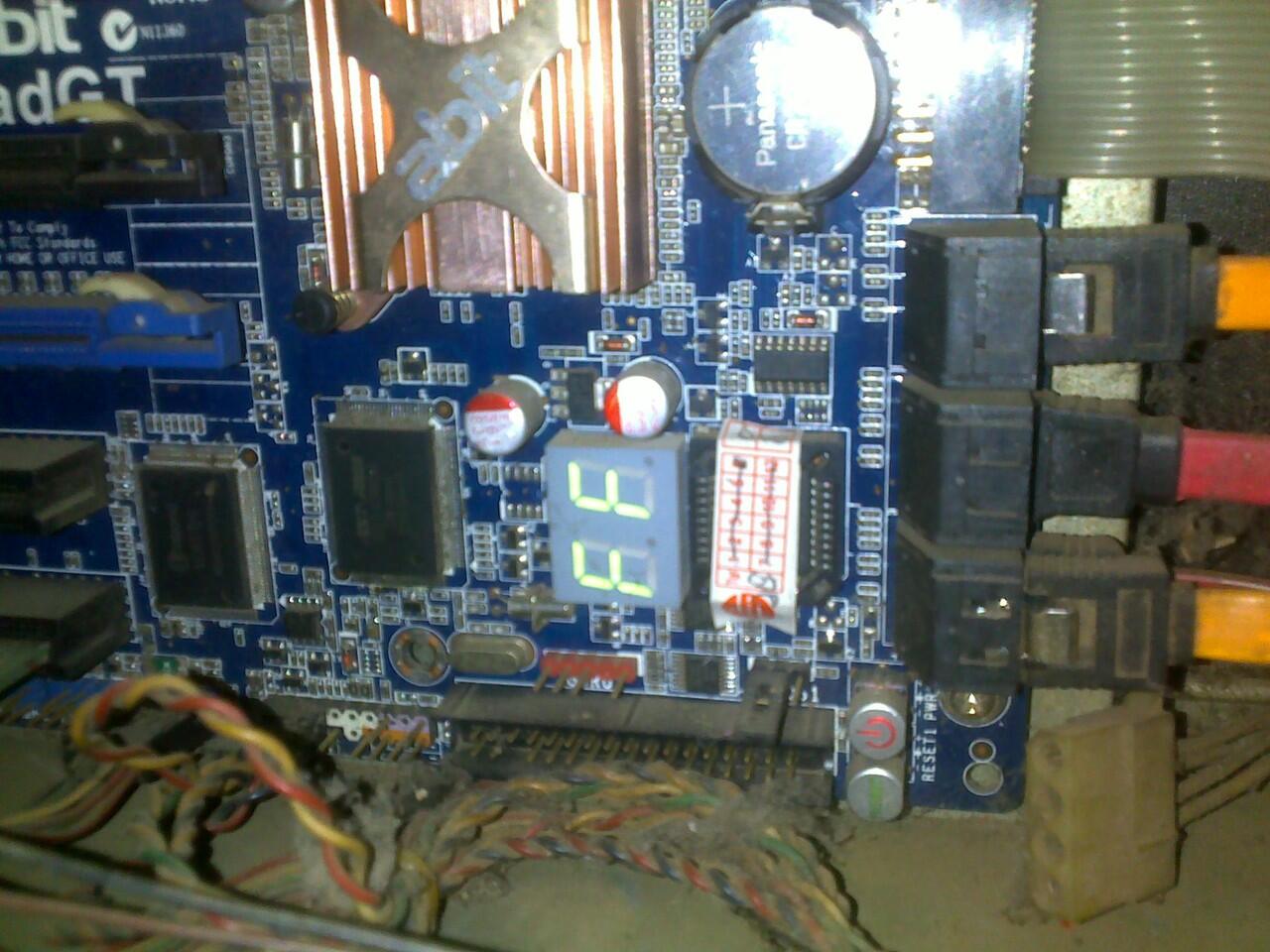 mobo abit ix38 quadgt + intel q6700 quad core mantap...!