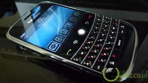 14 Desain Ponsel BlackBerry dari Masa ke Masa