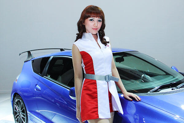 yang seger di IIMS 2013 gan..