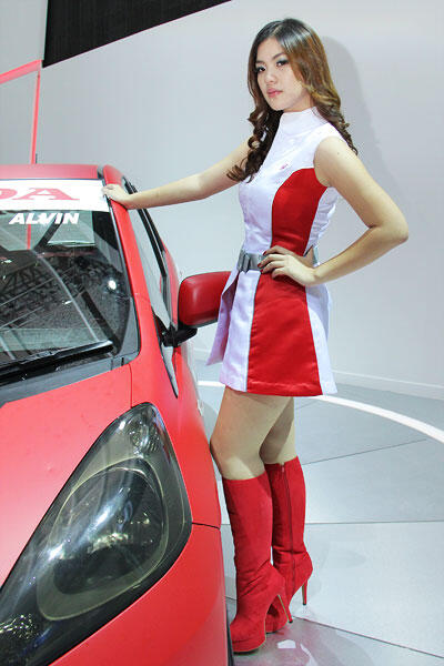 yang seger di IIMS 2013 gan..