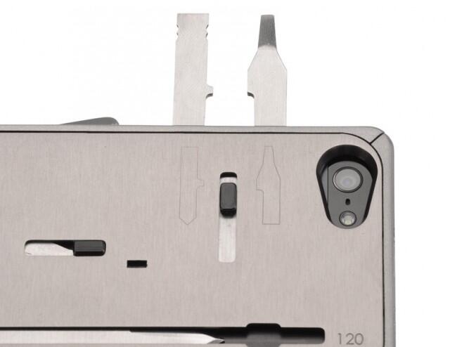 Casing iPhone Pisau ‘Swiss Army’ Membuat iPhone Menjadi Alat Serba Guna