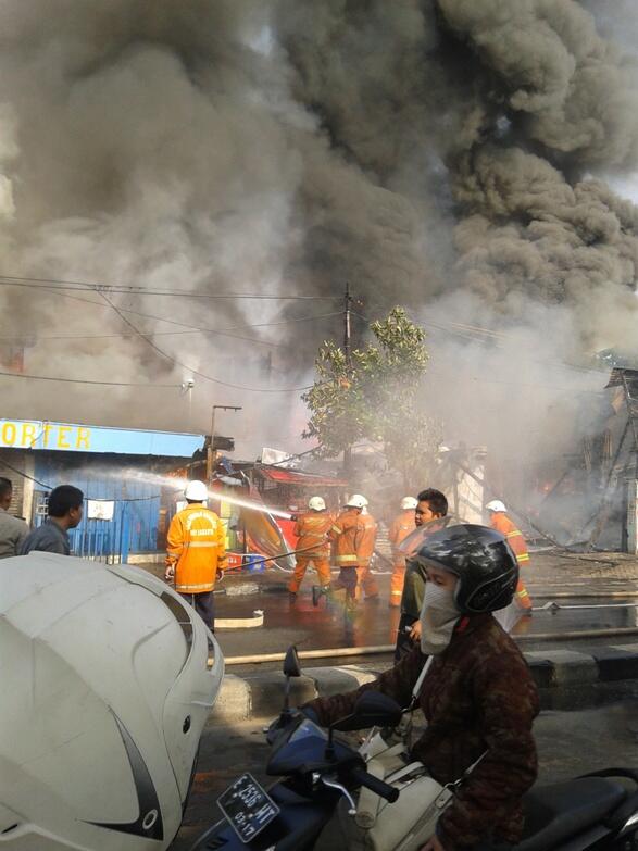 Update Gan Pict Kebakaran di Daerah Pasar Minggu