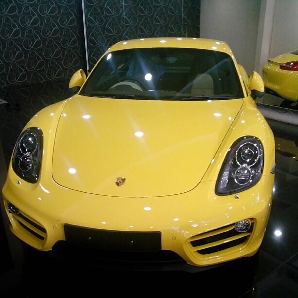 .:: HG Auto Gallery ::. --> yang suka mobil build up masuk sini gan