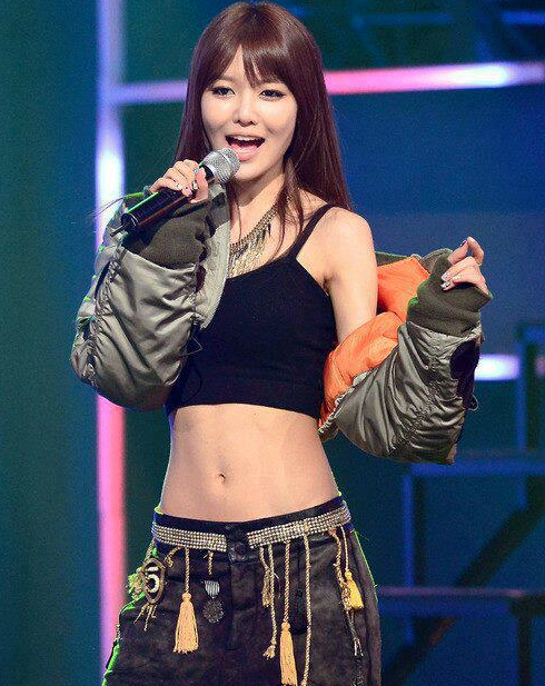 Abs Female Kpop Group (SNSD)