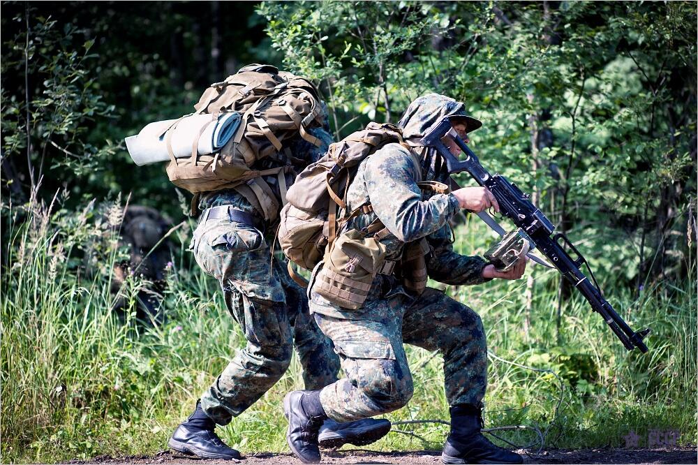 Gambar latihan tentara Ruskie