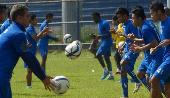 Arema Indonesia vs. tim-tim Liga BBVA