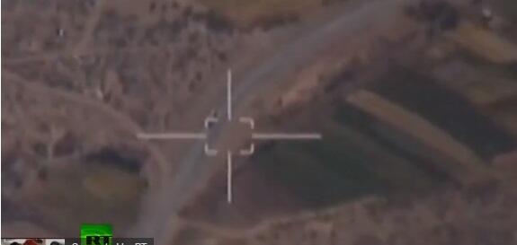 Drone memperkenalkan Drone barunya Shahed-129 &#91;flight test 28 Sept&#93;
