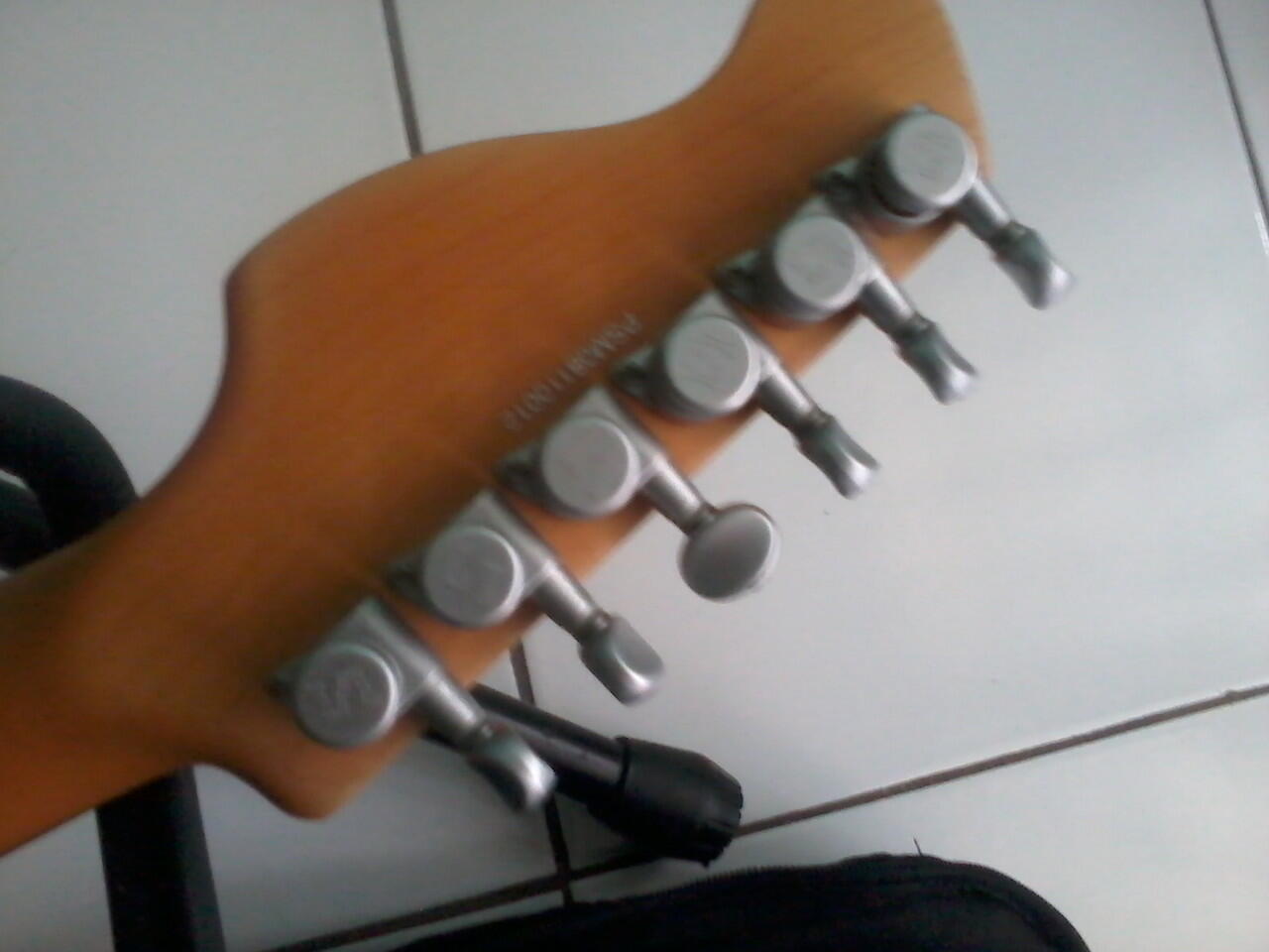 GITAR SHAMAN JPM KOREA (RARE)