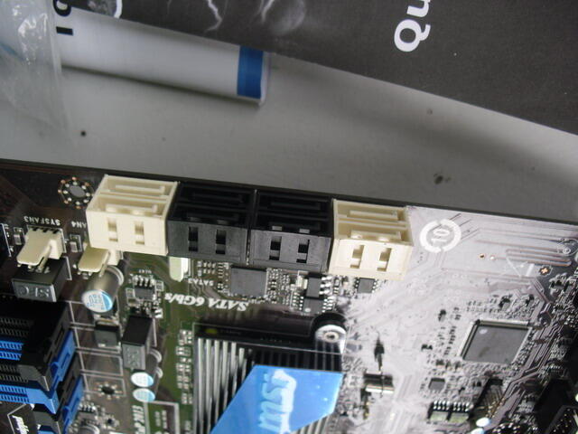 MSI Z68A-GD65 B3 EKS DISPLAY ETALASE MURAH AJA NIH JUAL CEPET