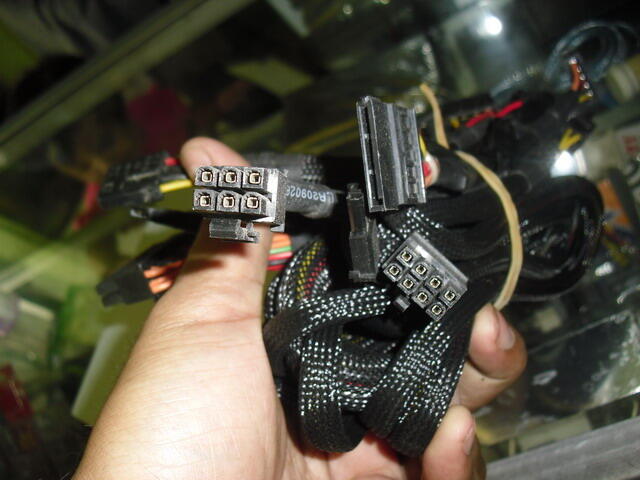 TRIT GABUNGAN AJA Z68, X58, AM3, 5850TFII, GTX460 CYCLONE, GTX465 DLL