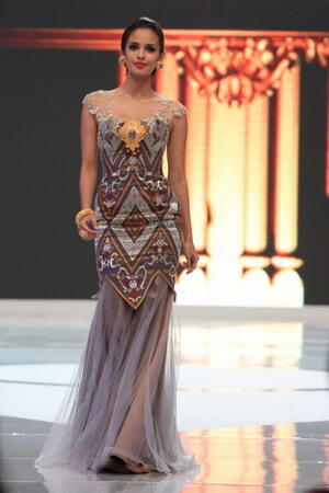 (TERUNGKAP) Sodara jauh MISS WORLD 2013 dari Indonesia