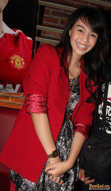 (TERUNGKAP) Sodara jauh MISS WORLD 2013 dari Indonesia