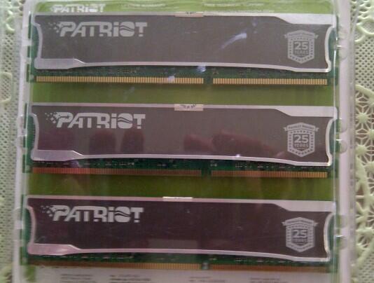i7 920 + Patriot Signature Line 6 gb Kit 9 ( DEPOK )