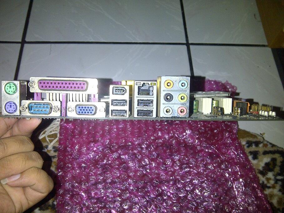 mainboard socket 775 gigabyte ga-g33m-s2